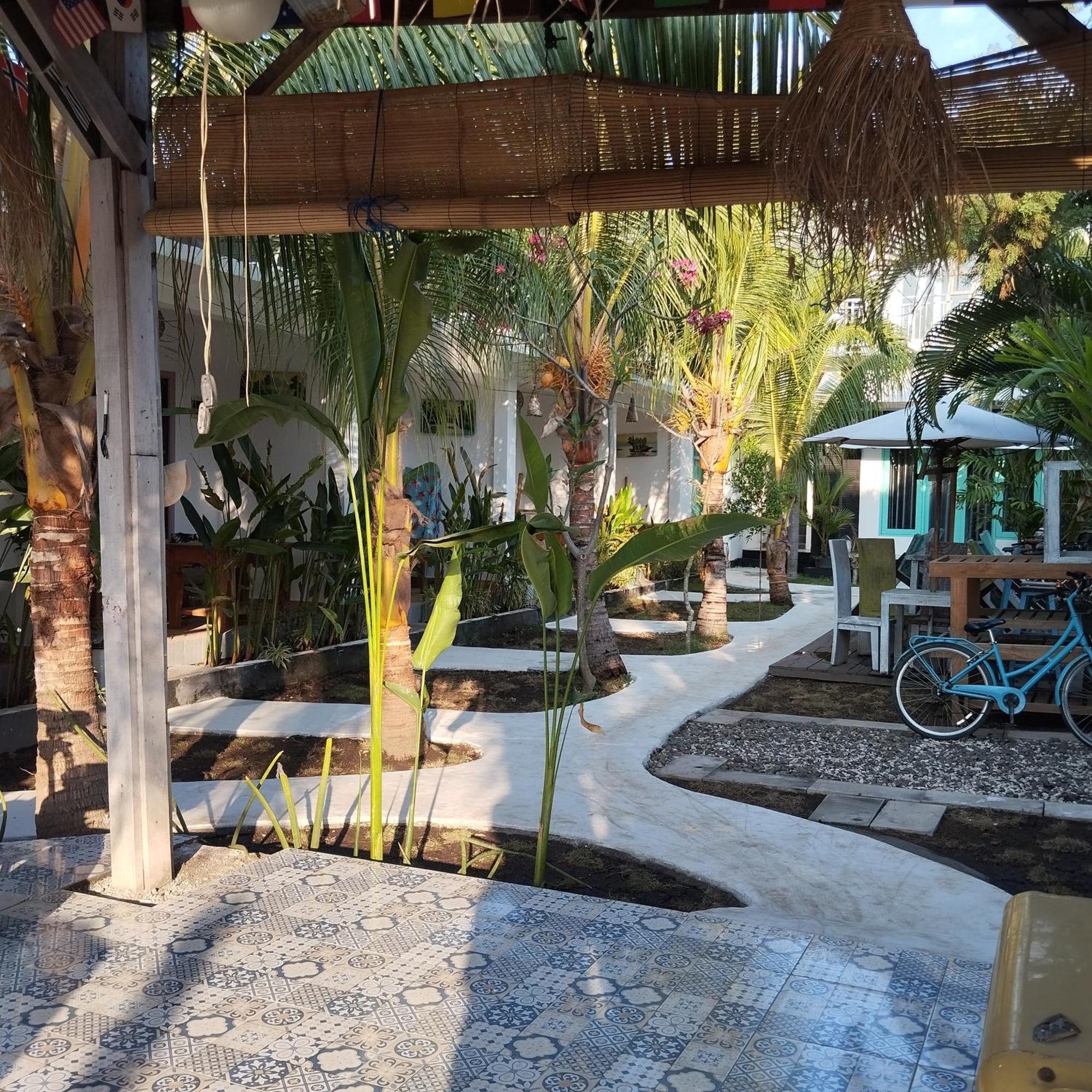 Palm Trees Villas Gili Air Exteriör bild